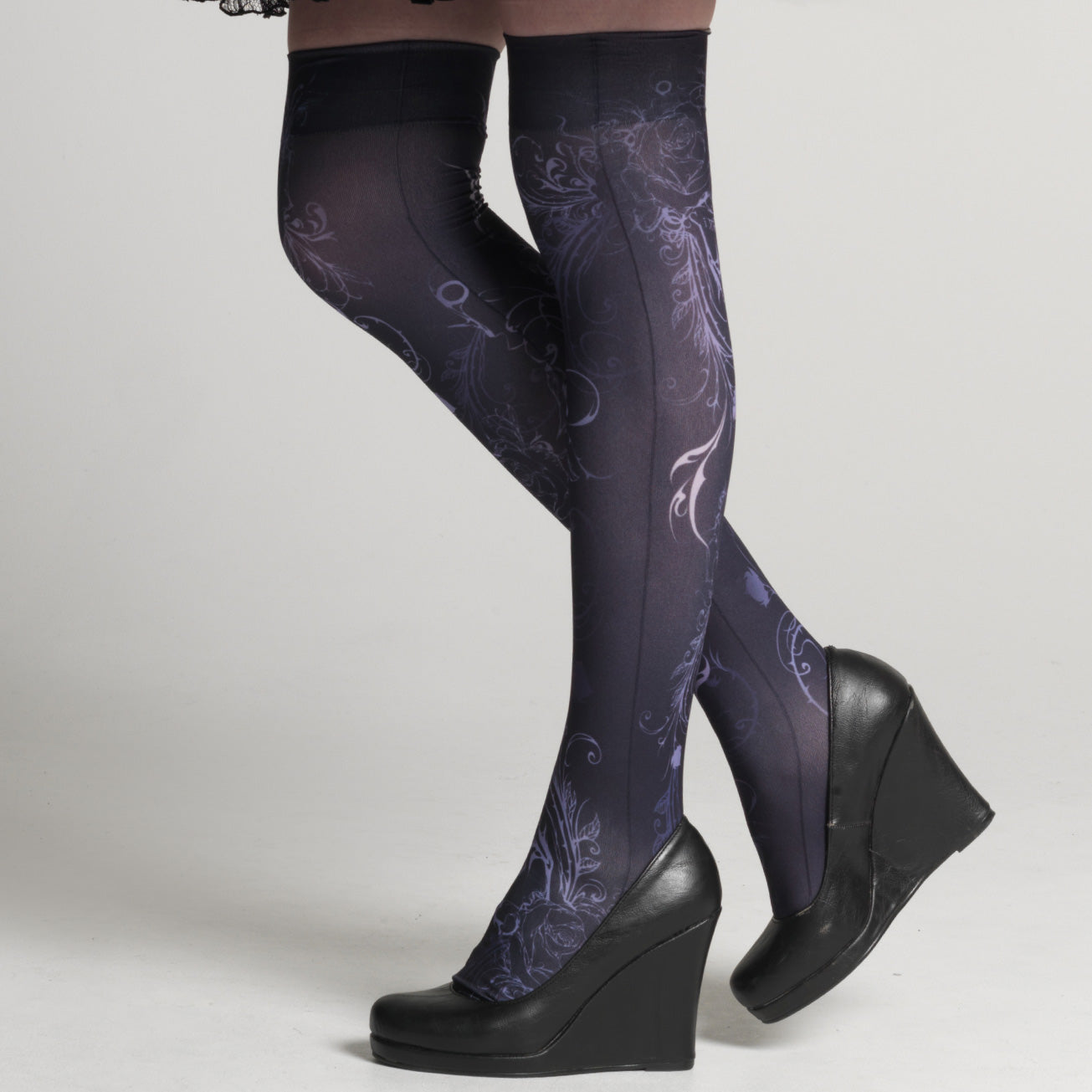 Tribal Nocturne Rose Overknees