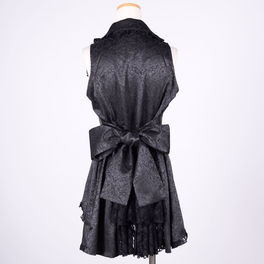 Gabriel Swallowtail Vest / BK