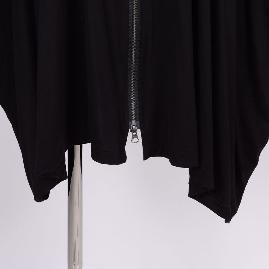 玫瑰斗篷连帽衫