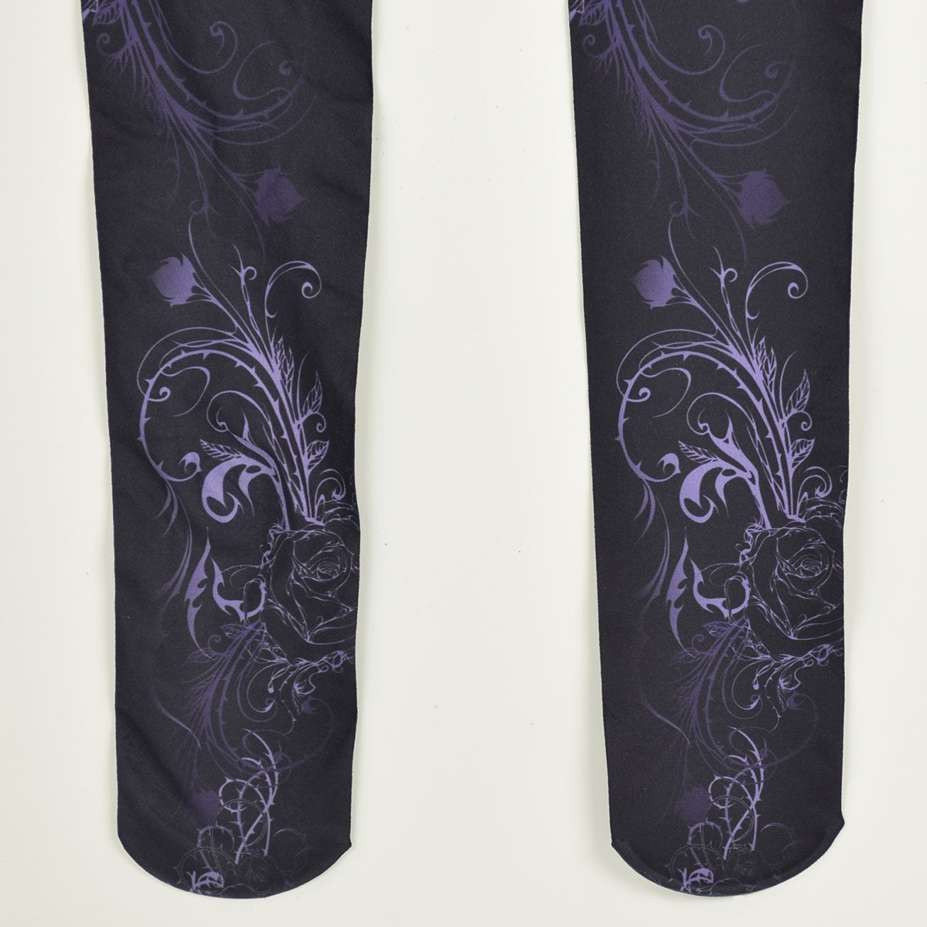 Tribal Nocturne Rose Overknees