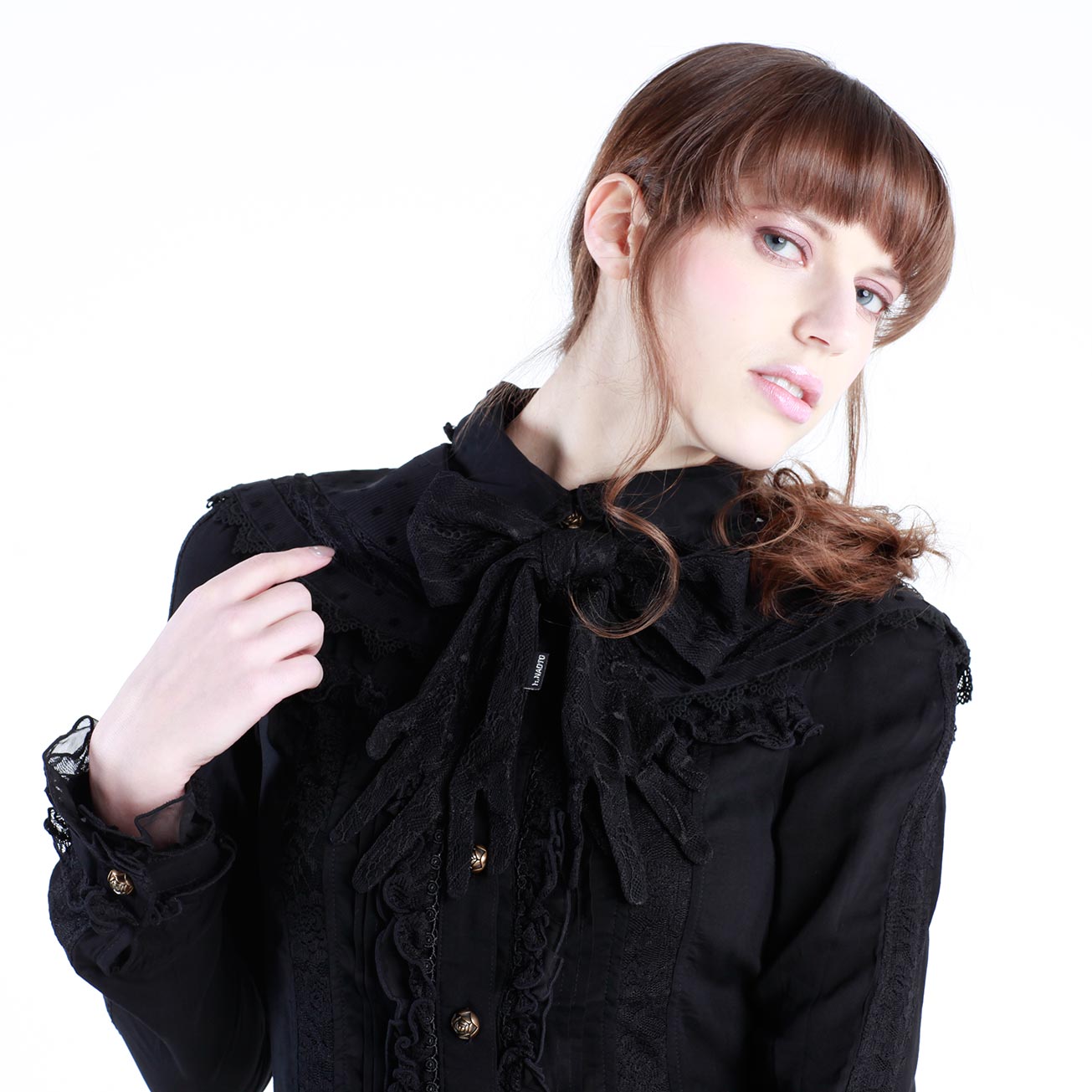 Black Fish Collar