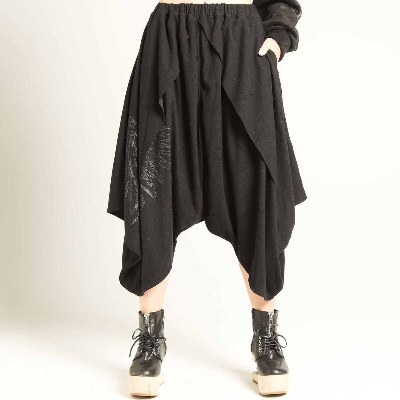 Feather Drape Sarrouel Pants