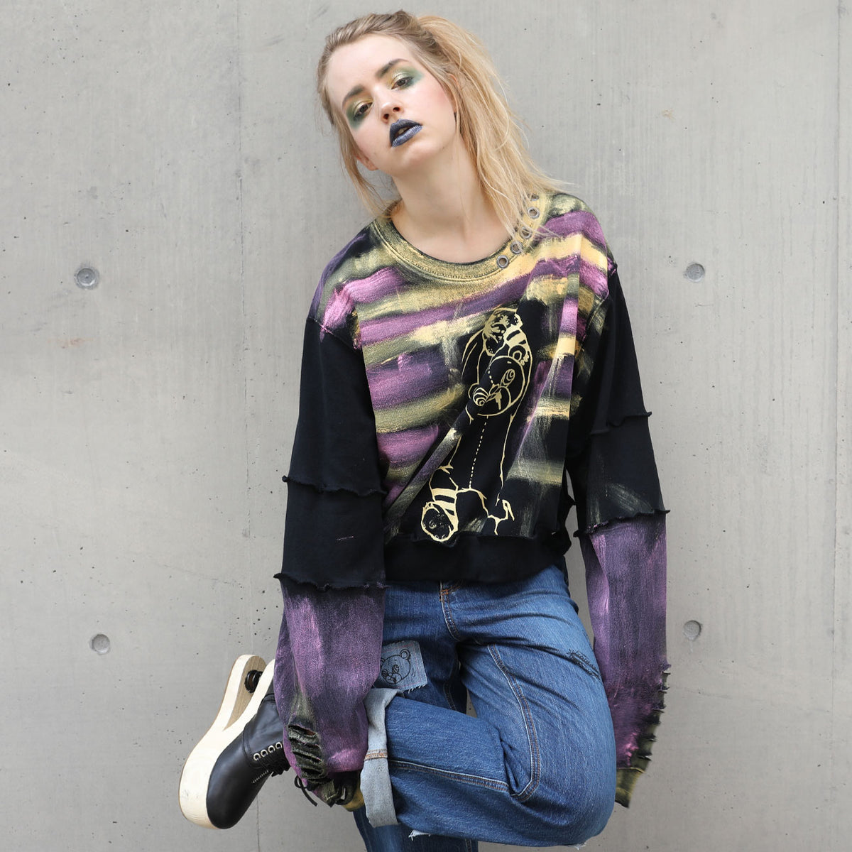 Kumada-san Border Art Paint Sweatshirt