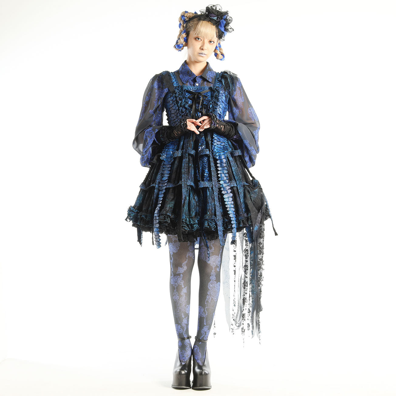 蓝色的血腥玫瑰衬衫