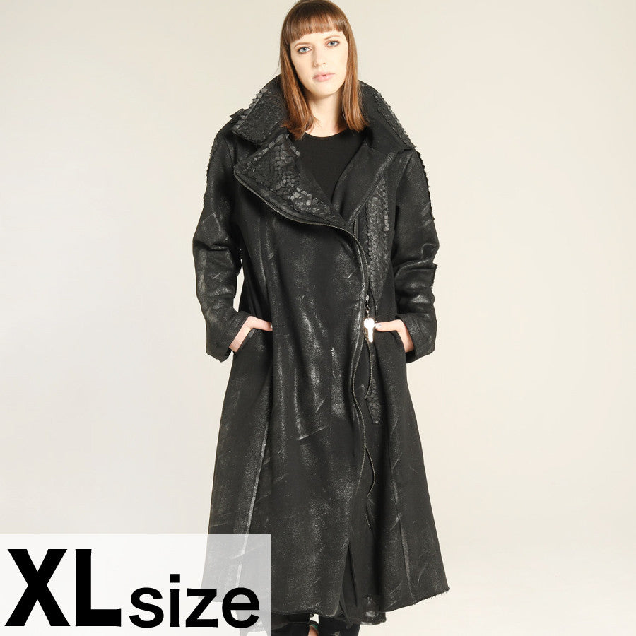 Dragon leather metal long Jacket (2サイズ)