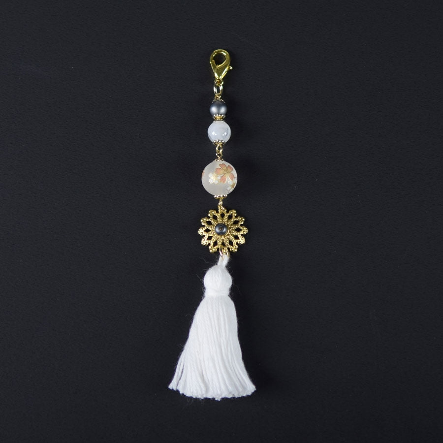 White and Gold Cherry Tassel MACCESSORY