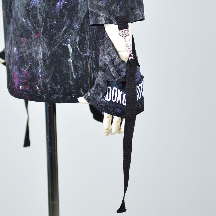 Off-shoulder skull tunic