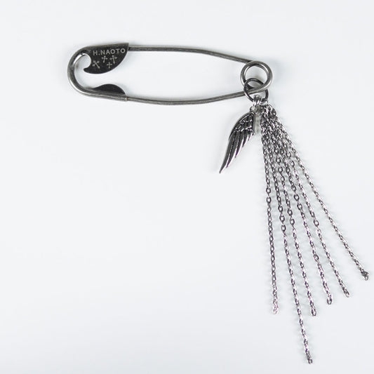 Feather safety pin brooch