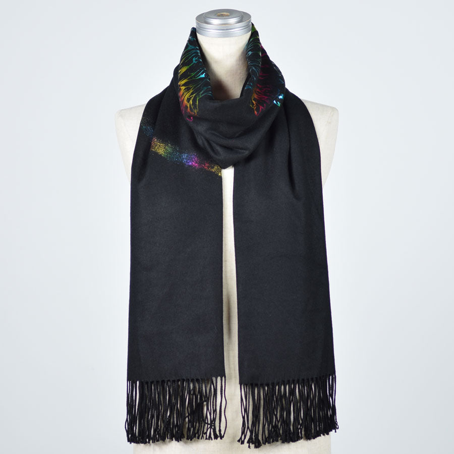 Angel wings crash Rainbow stole
