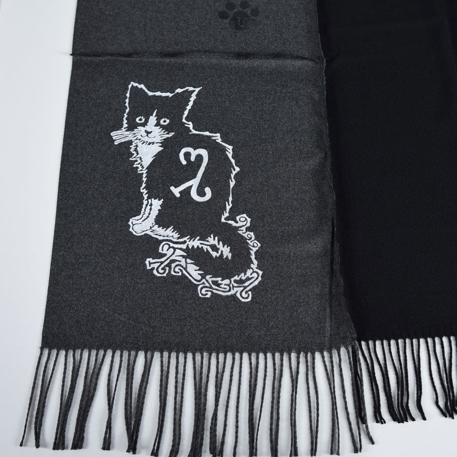 Devil's Cat Guremu Stole