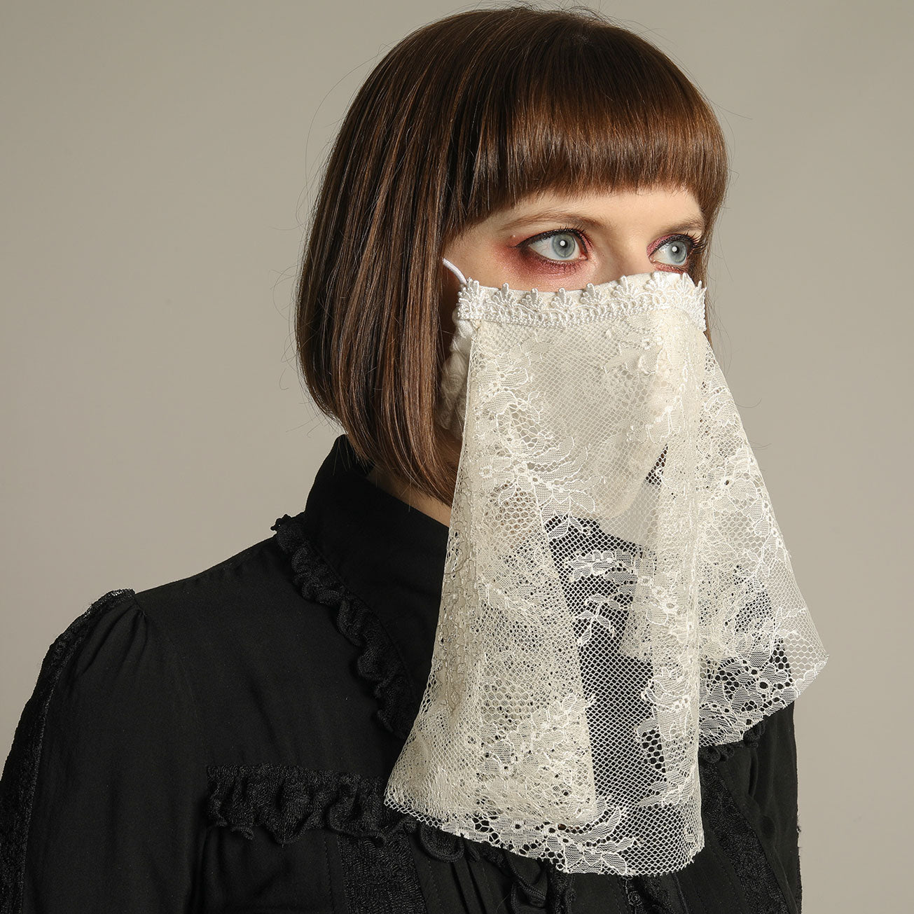 Covered Lace Mask Wear(2サイズ)