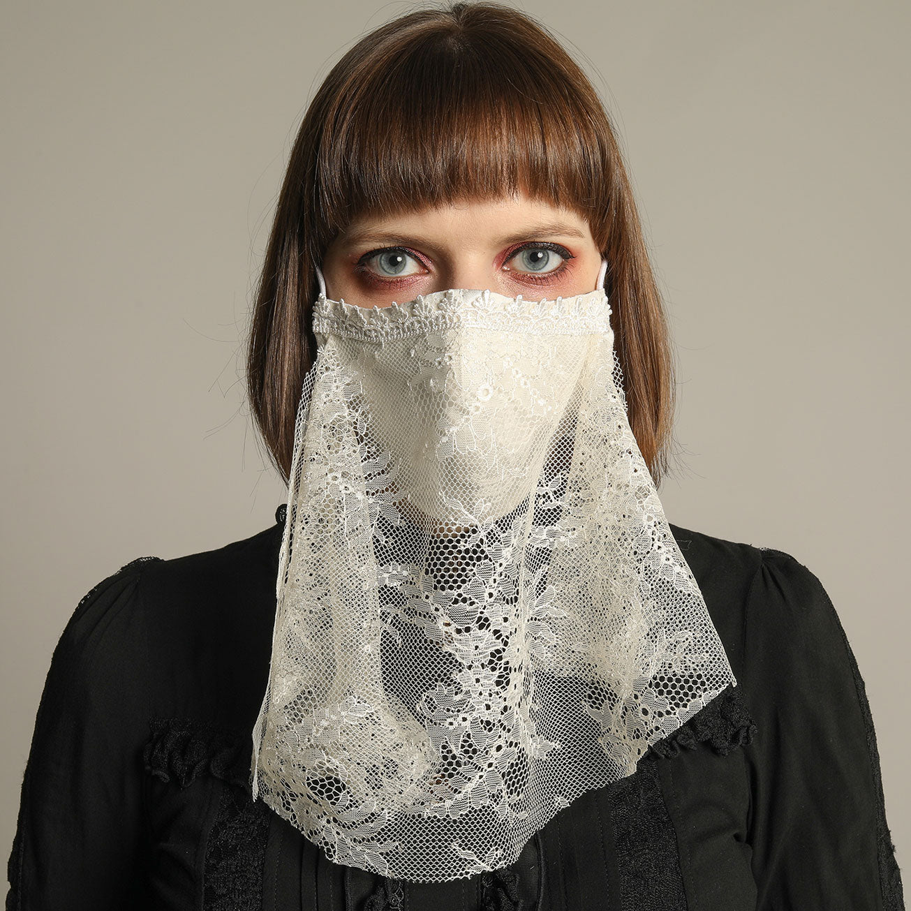 Covered Lace Mask Wear(2サイズ)