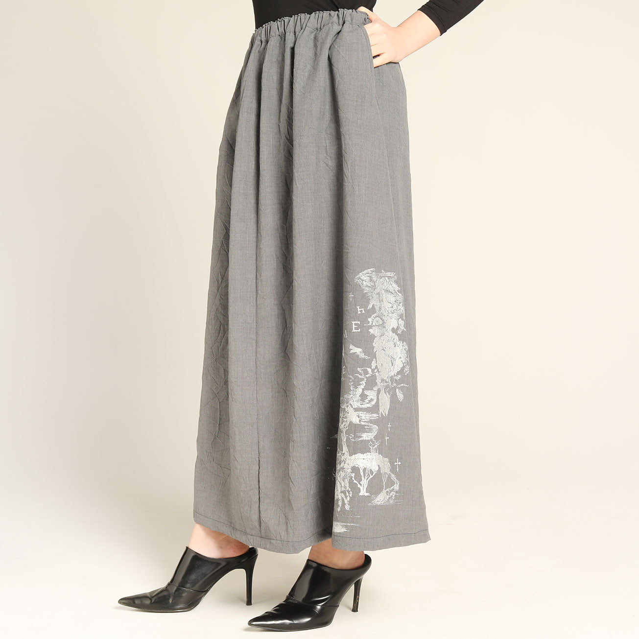 Wrinkle Material Skirt