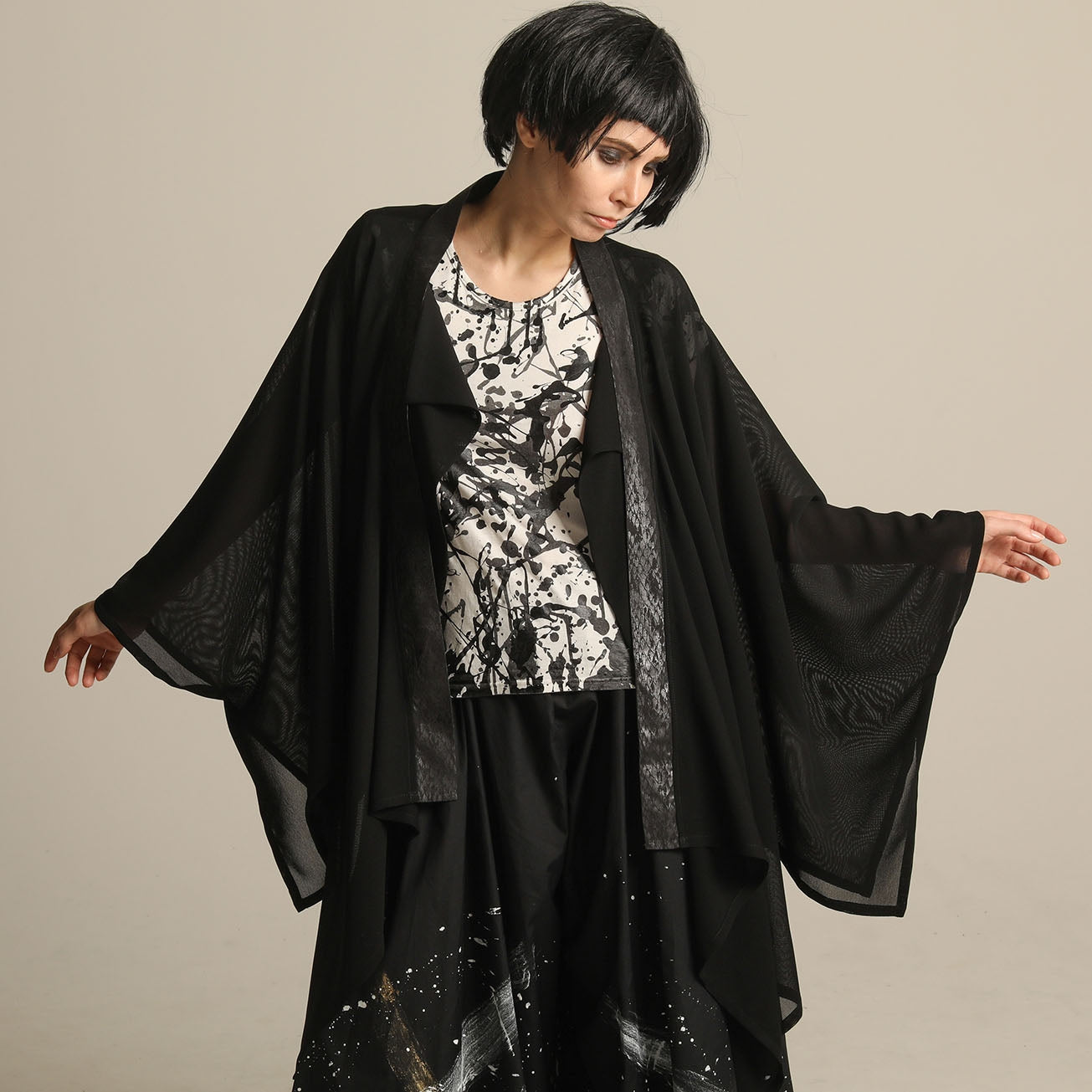 Snake Collar Drape Kimono