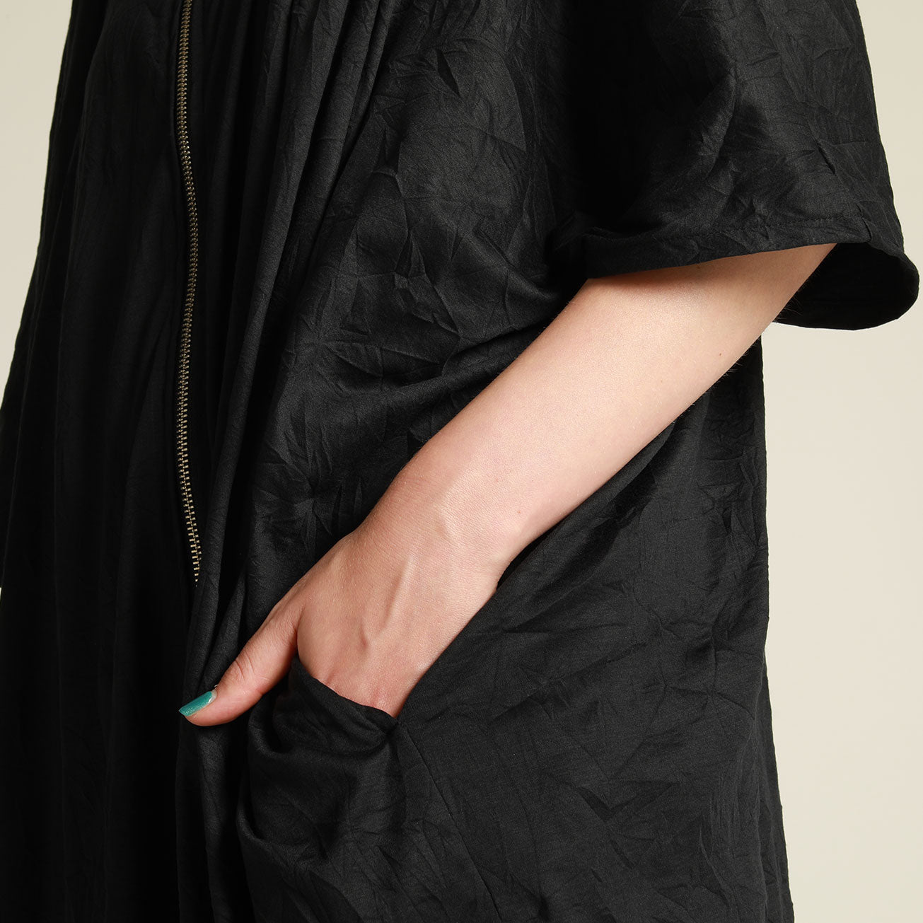 Wrinkle cloak hoodie