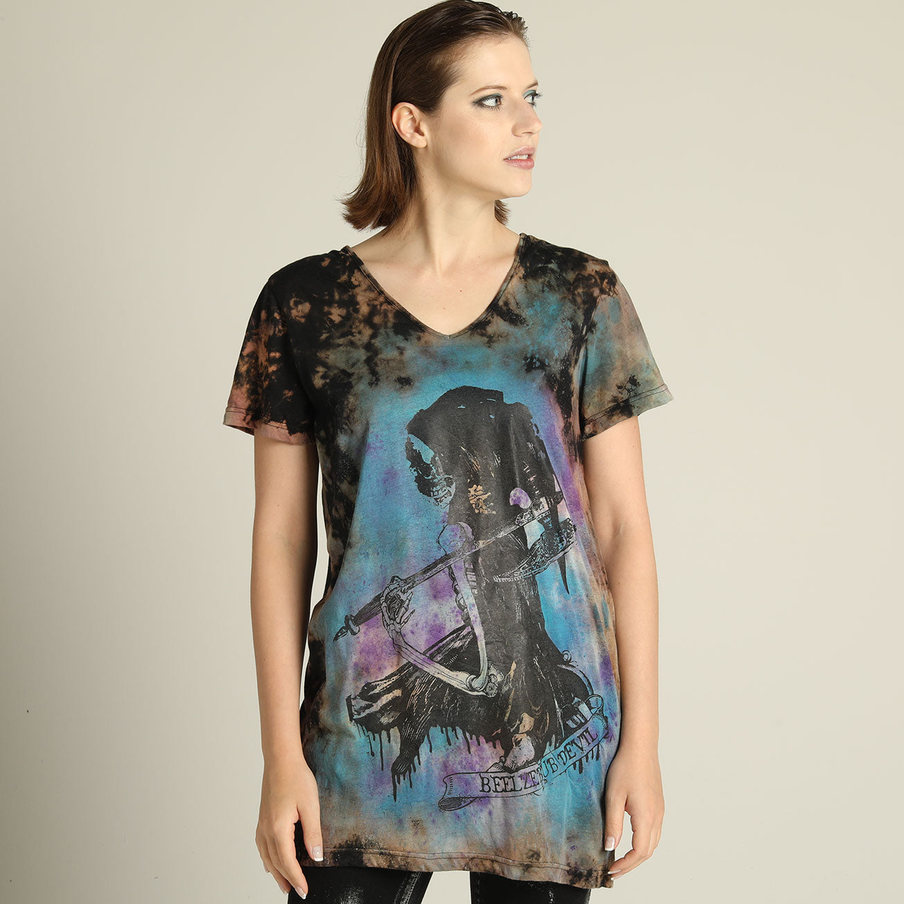 BEELZEBUB DYE V-NECK T-SH