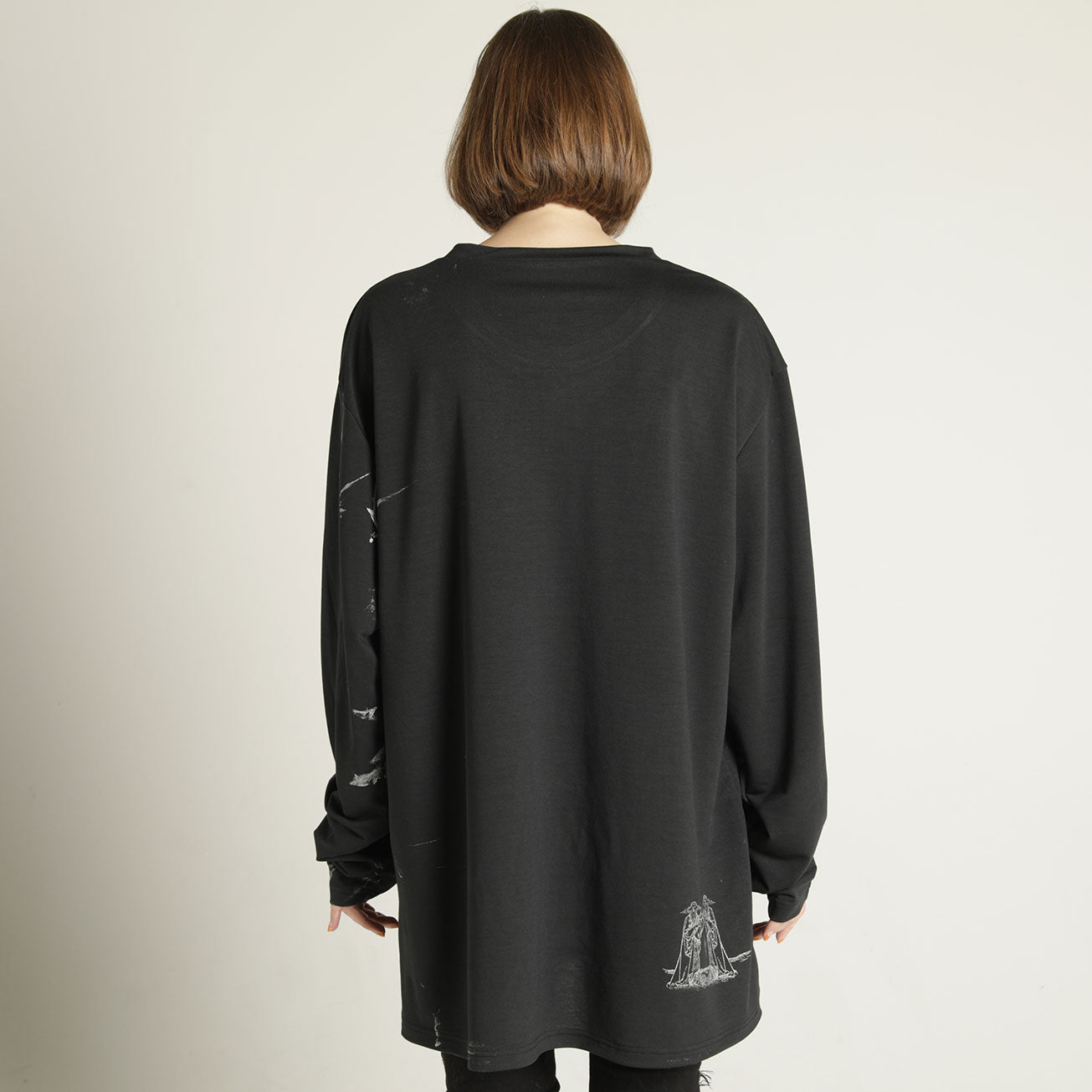 Ultra L silhouette feather TOPS