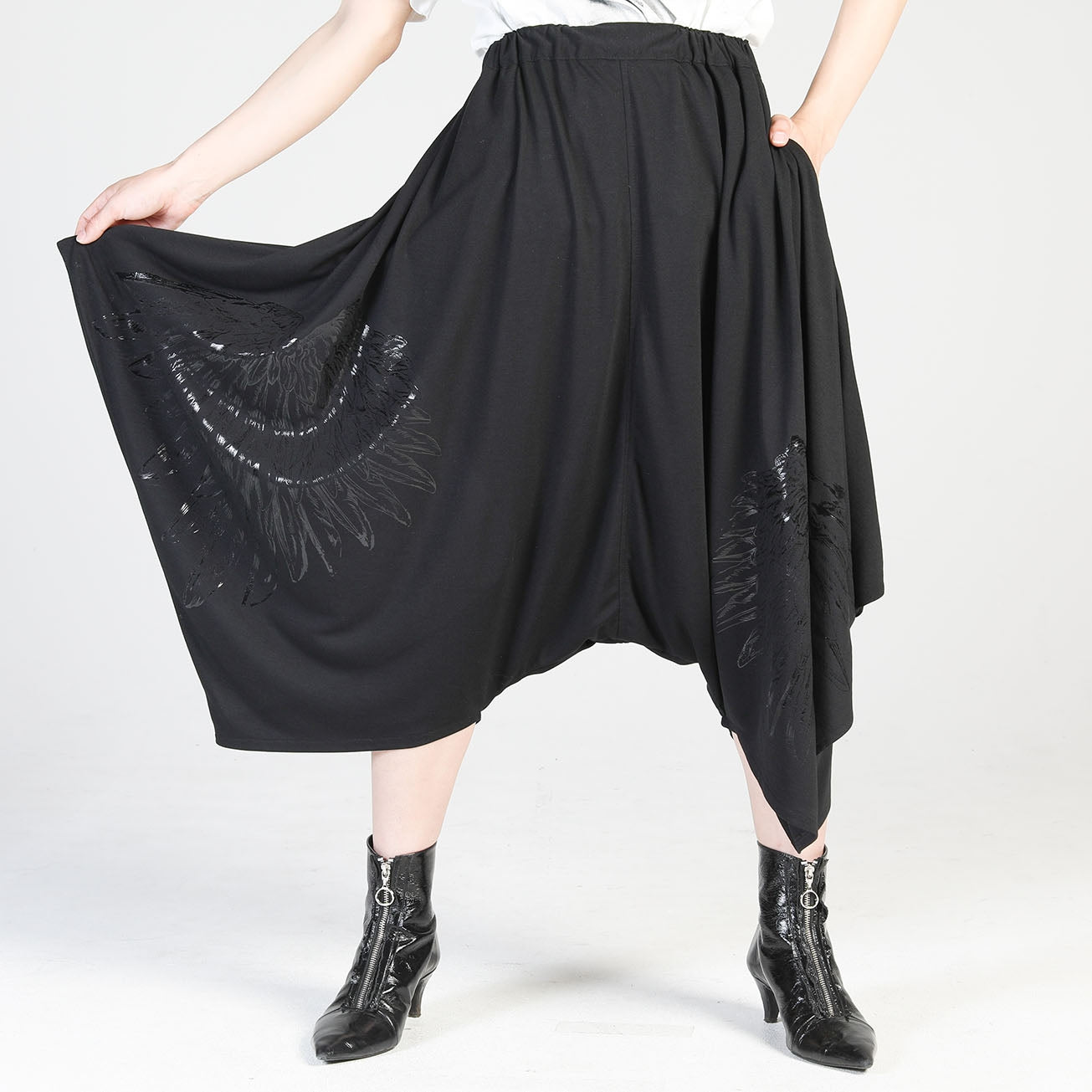 Angel Wings Drape Saruel Pants
