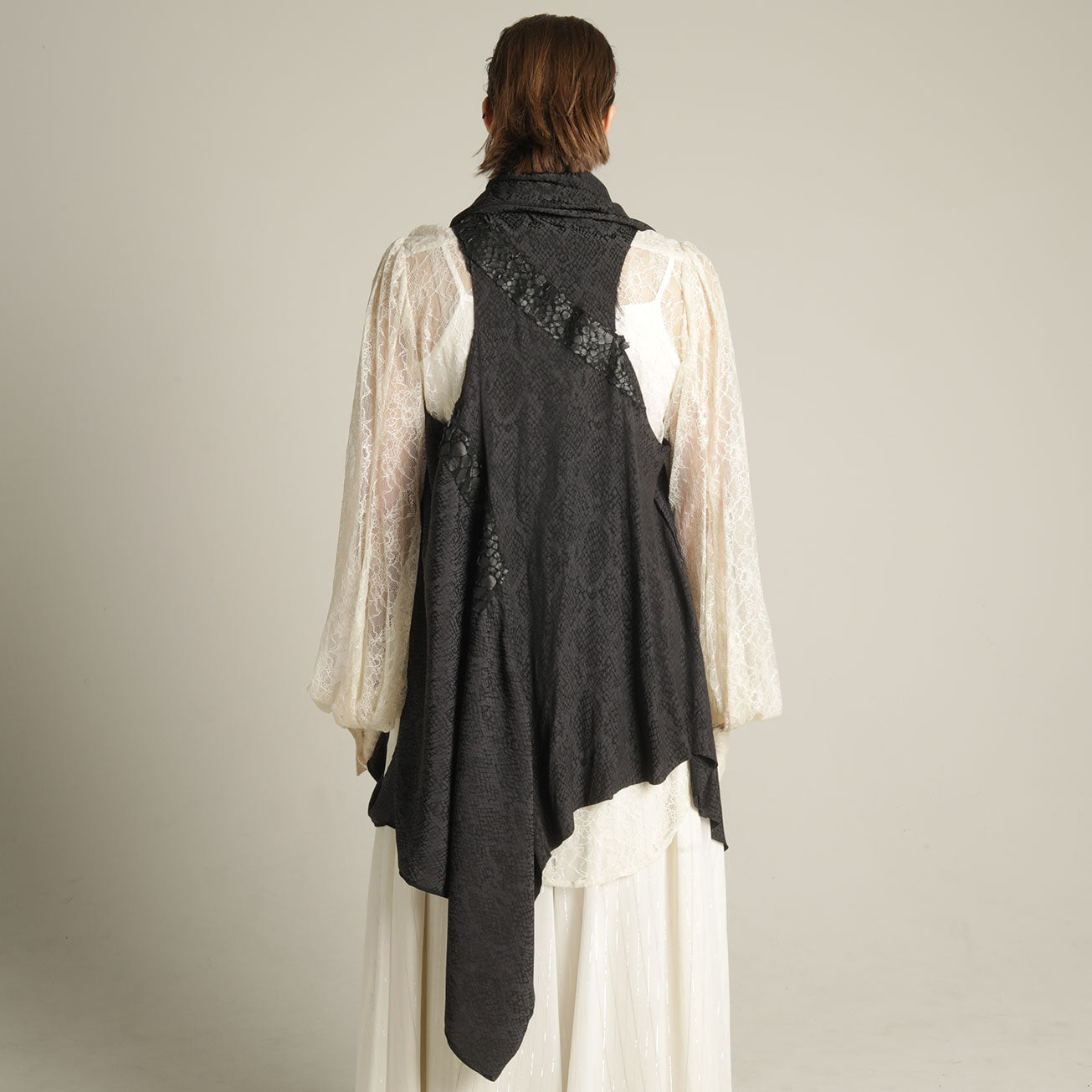 Snake Jacquard Gilet