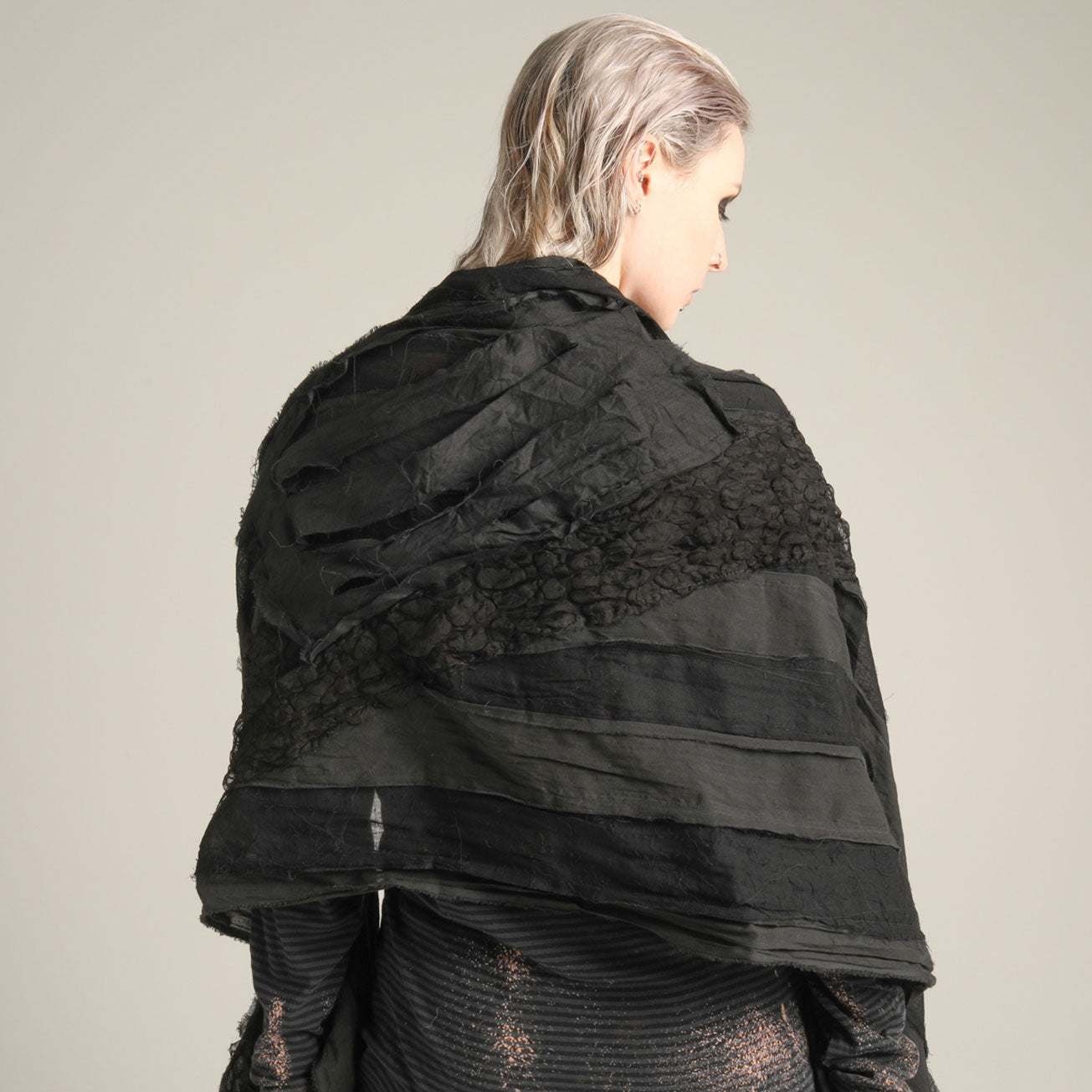 Damage gauze long stole