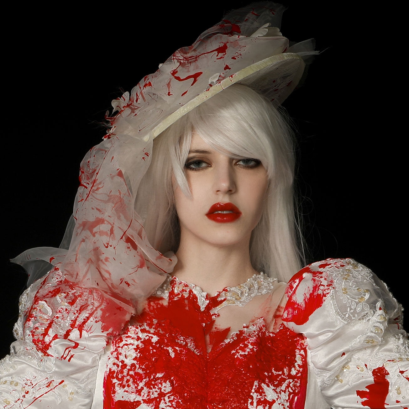Bloody Mermaid Long Train Wedding Dress