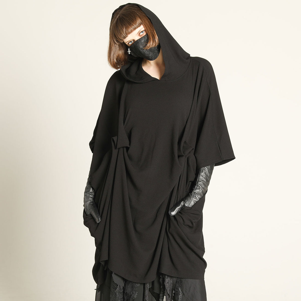 Drape loose pullover