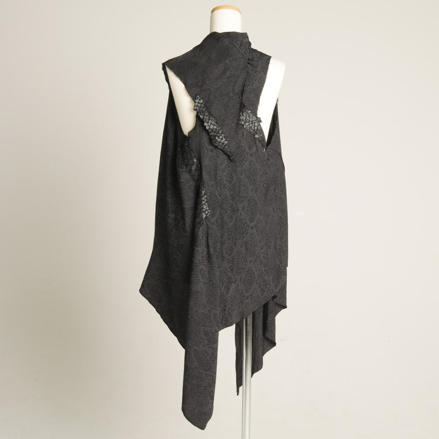 Snake Jacquard Gilet