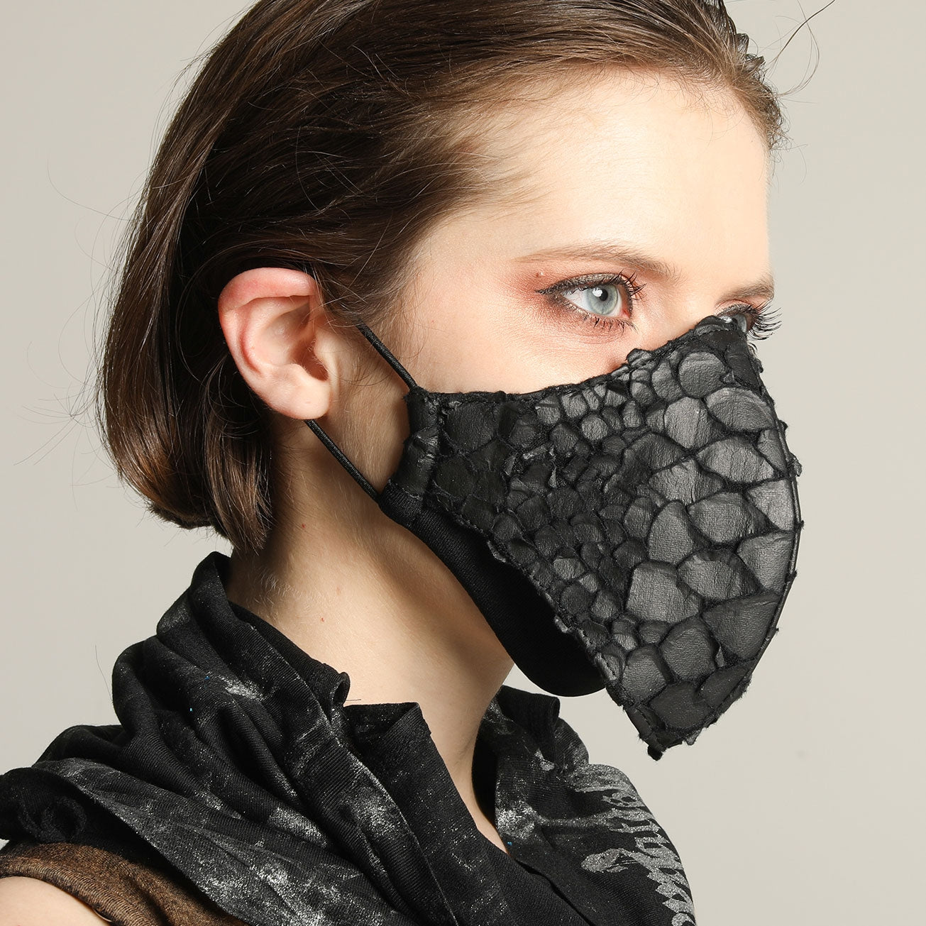 Dragon Leather Air Face / M