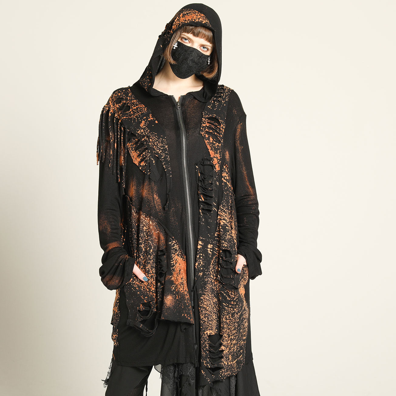 Ravrage BLEACH LONG HOODIE