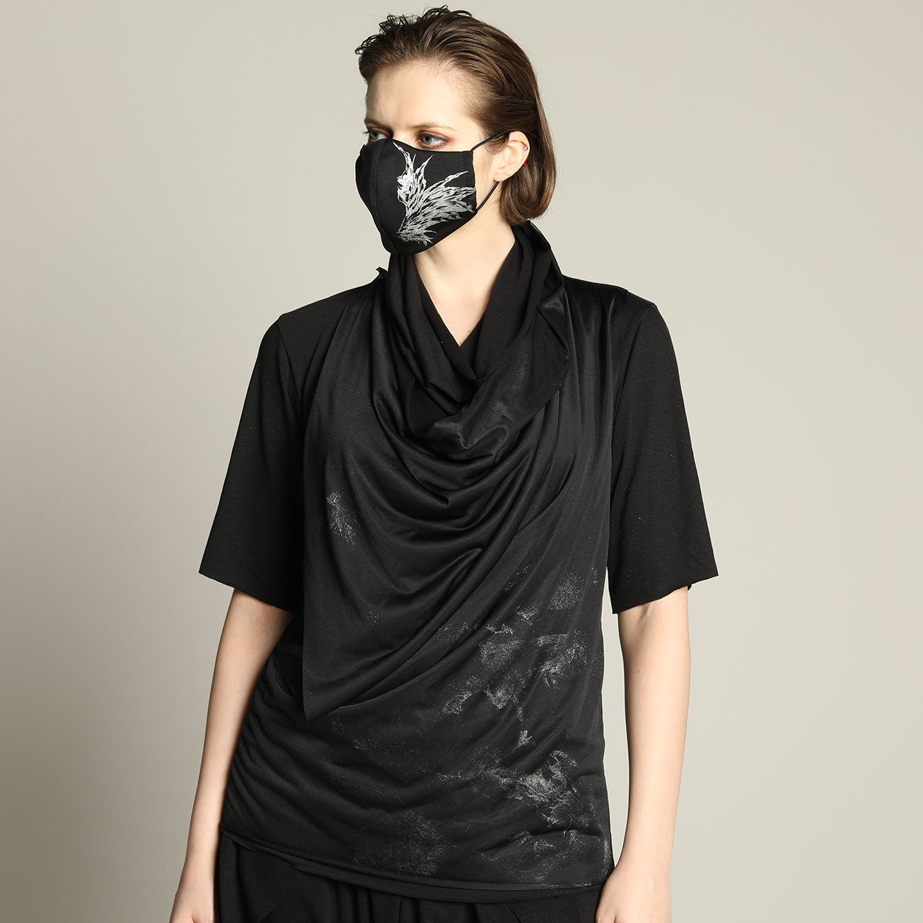 Devil Wings  Mask Wear / M