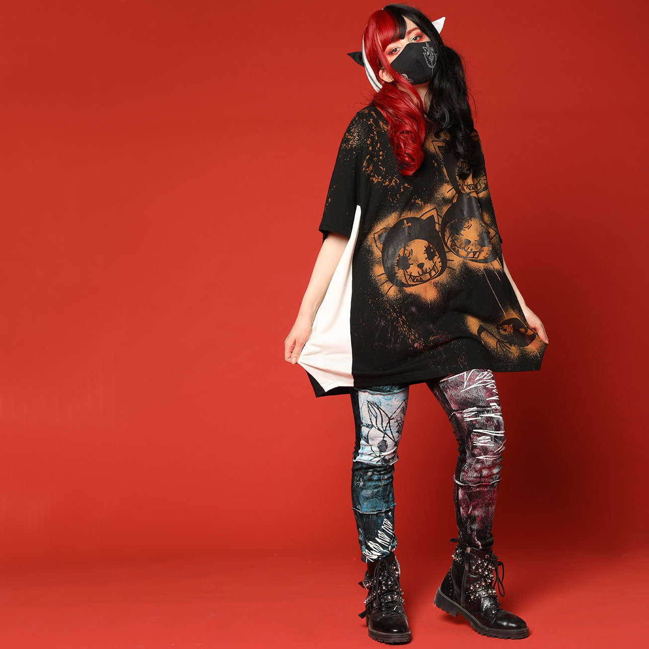 愤怒的大斗篷连帽衫