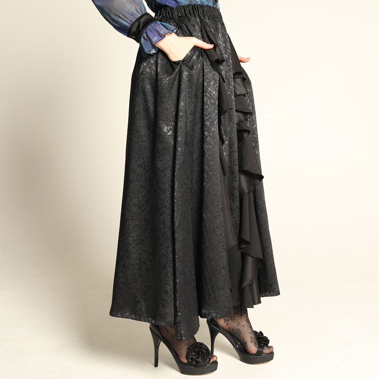 Ruffle Jacquard Long Skirt