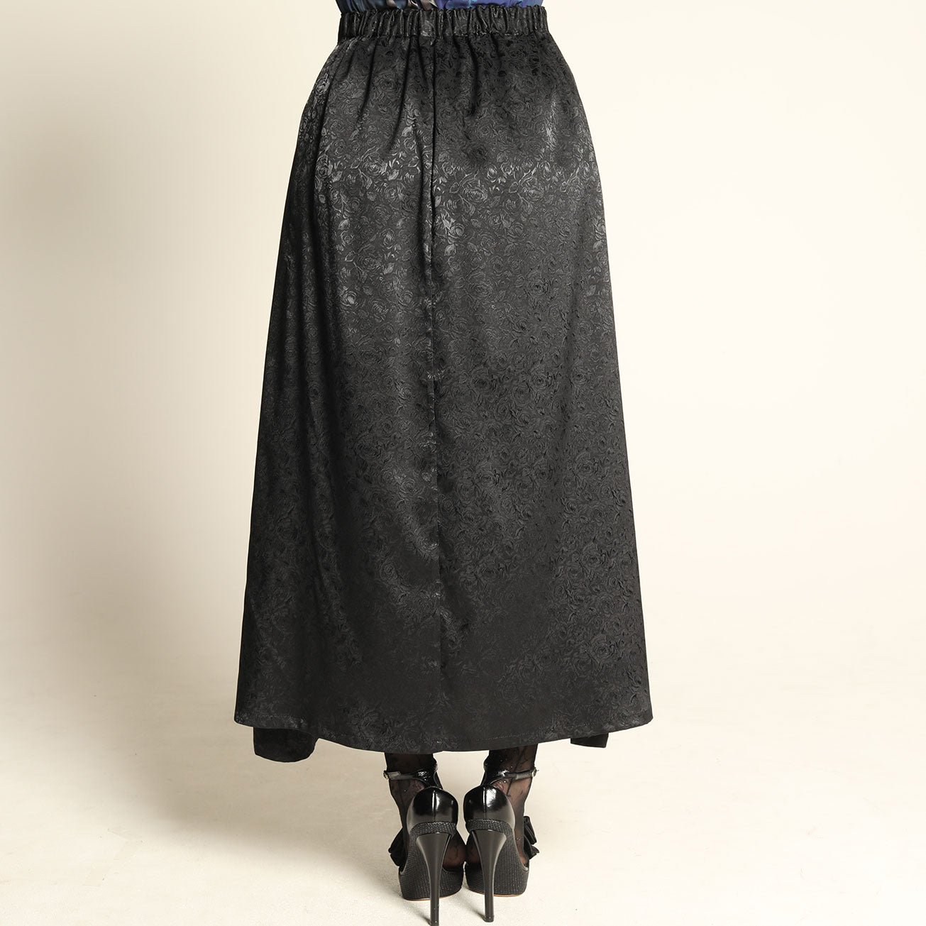 Ruffle Jacquard Long Skirt