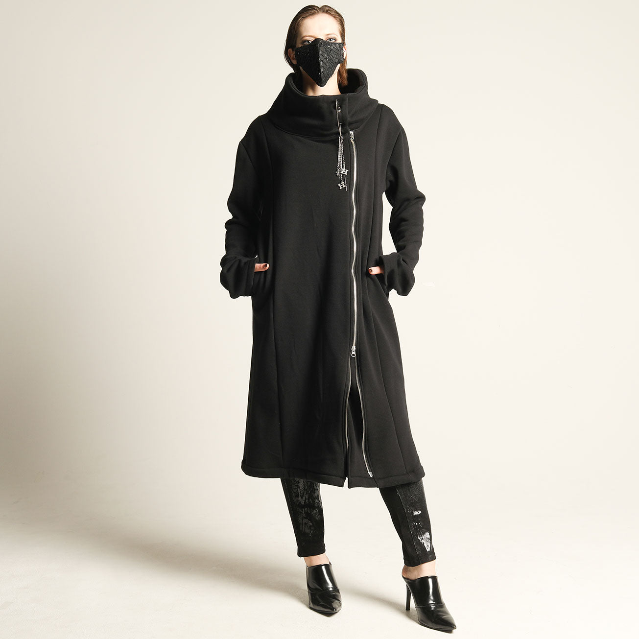 High neck pin long coat