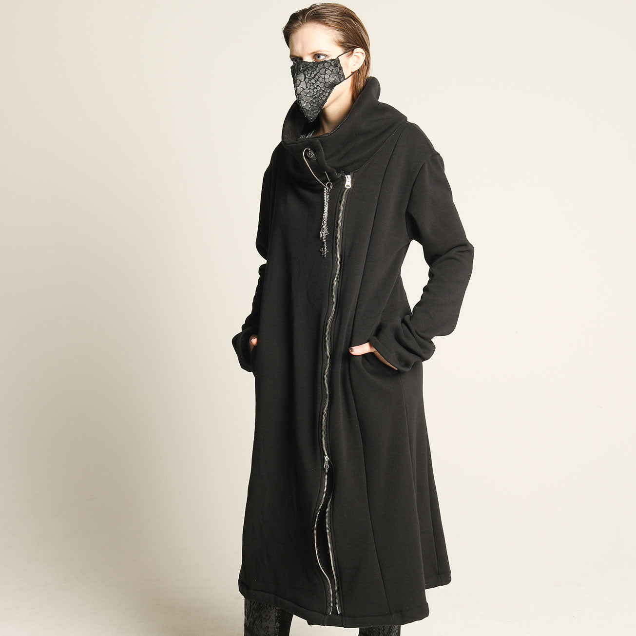 High neck pin long coat