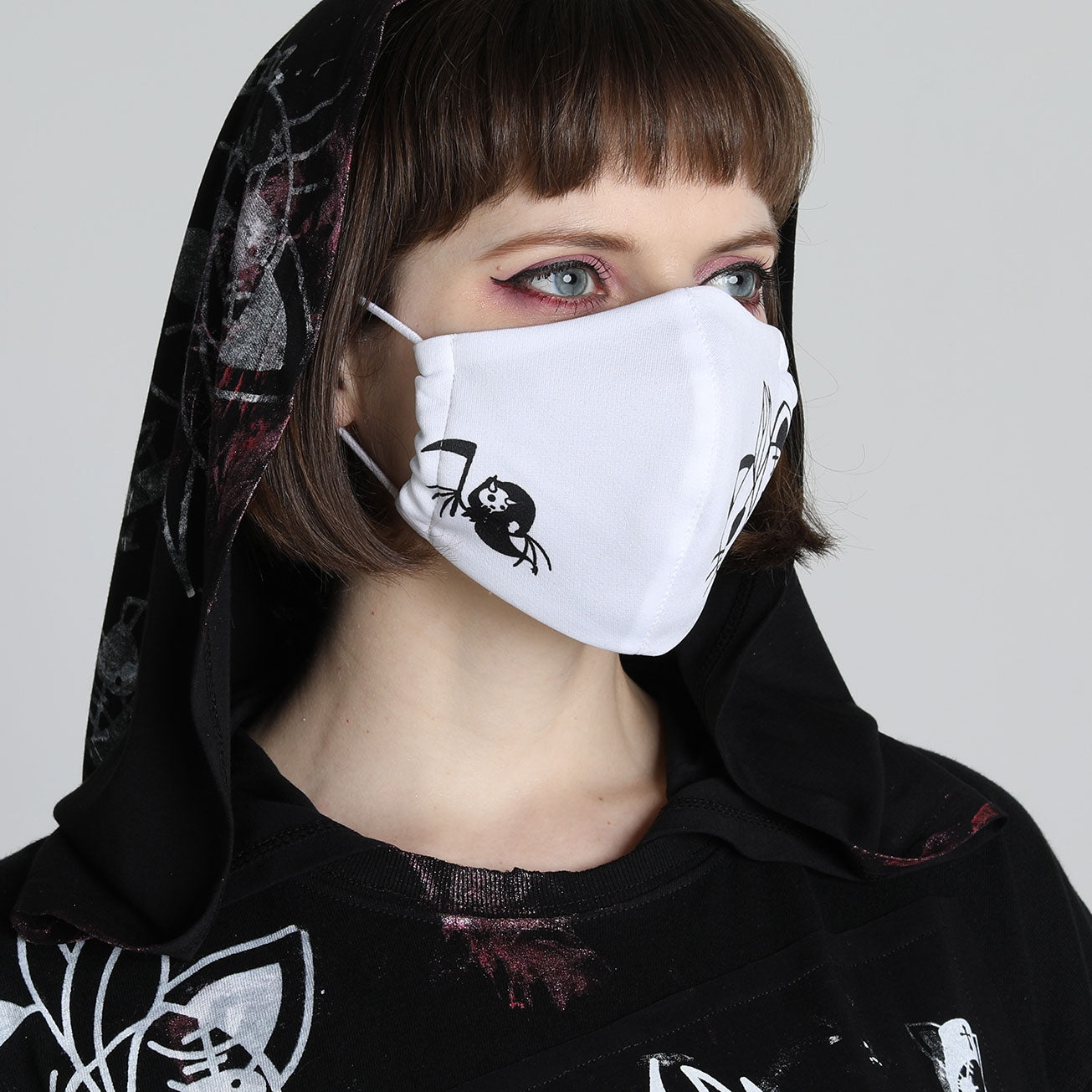 HANGRY & KOUMORITA MASK WEAR