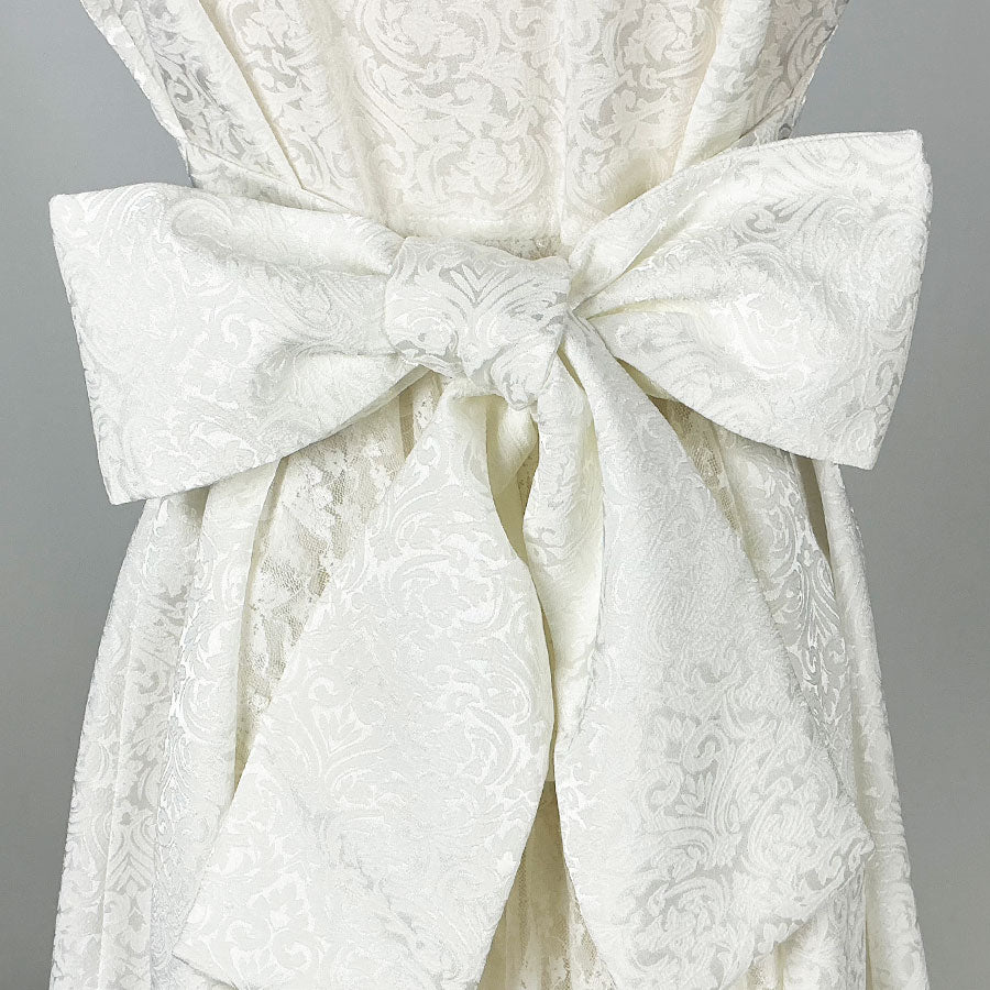 フョードル・D／ White Frill Swallowtail Flare Vest