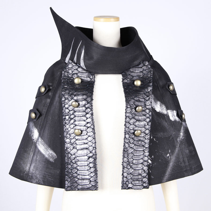 福地桜痴／SilverDragon Leather Cape