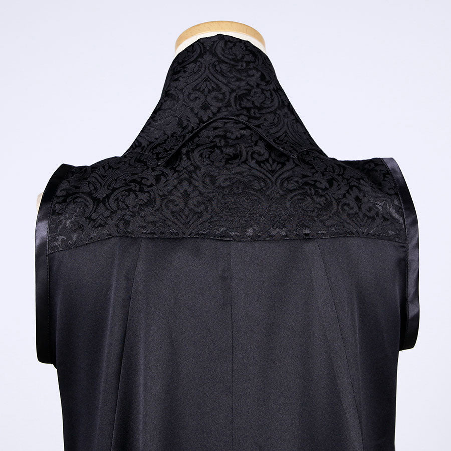 Vampire Wing Lapel Sleeveless Jacket