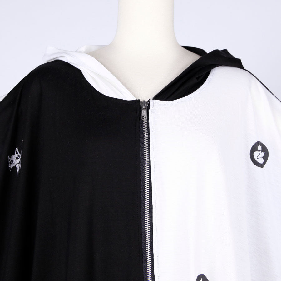 Cat Paw Monochrome Mantle Hoodie