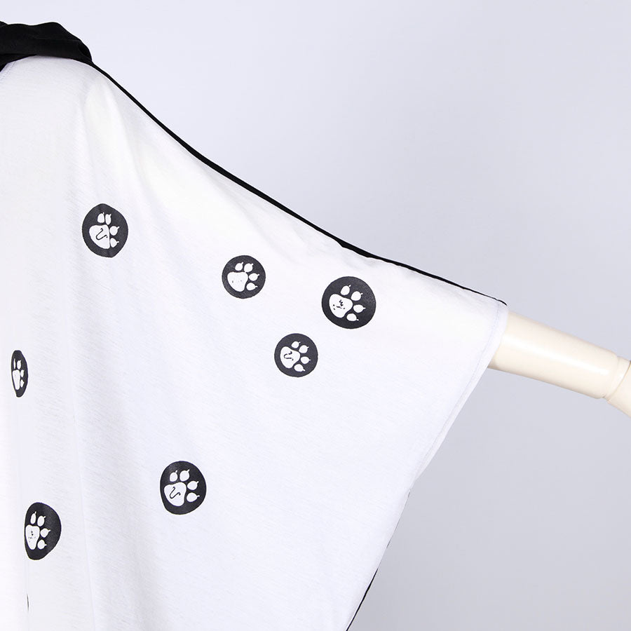 Cat Paw Monochrome Mantle Hoodie