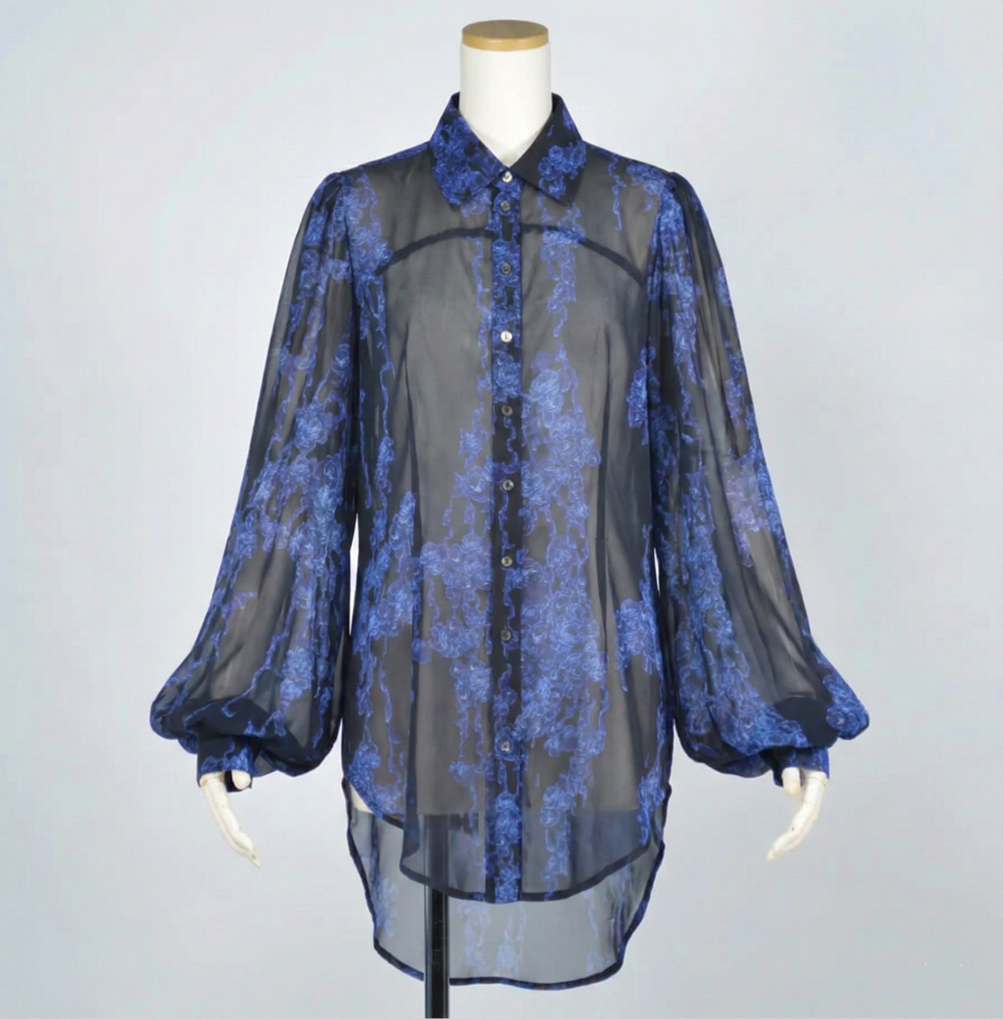 蓝色的血腥玫瑰衬衫