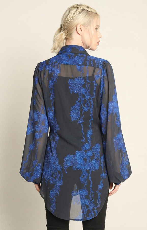 蓝色的血腥玫瑰衬衫