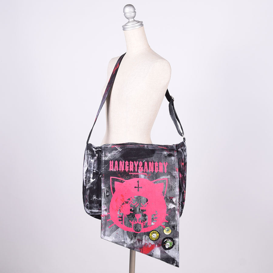H&A Action Paint Shoulder BAG