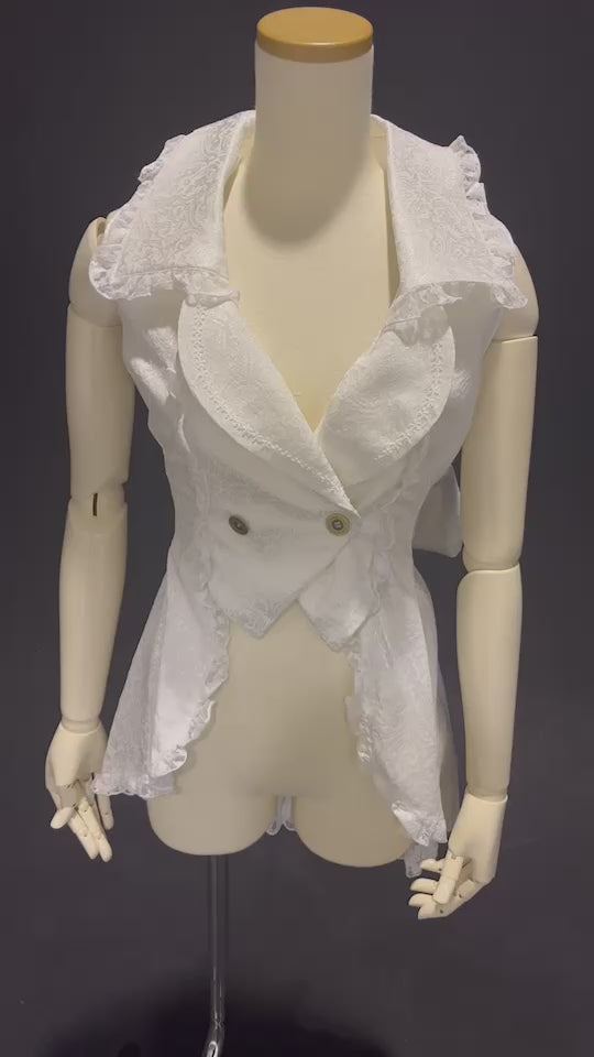 Gabriel Swallowtail Vest / WH – h.NAOTO WEBSHOP