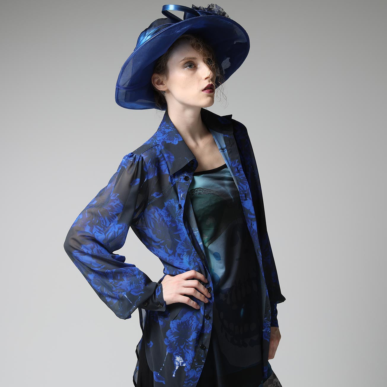 BLOODY BLUE DAHLIA BLOUSE