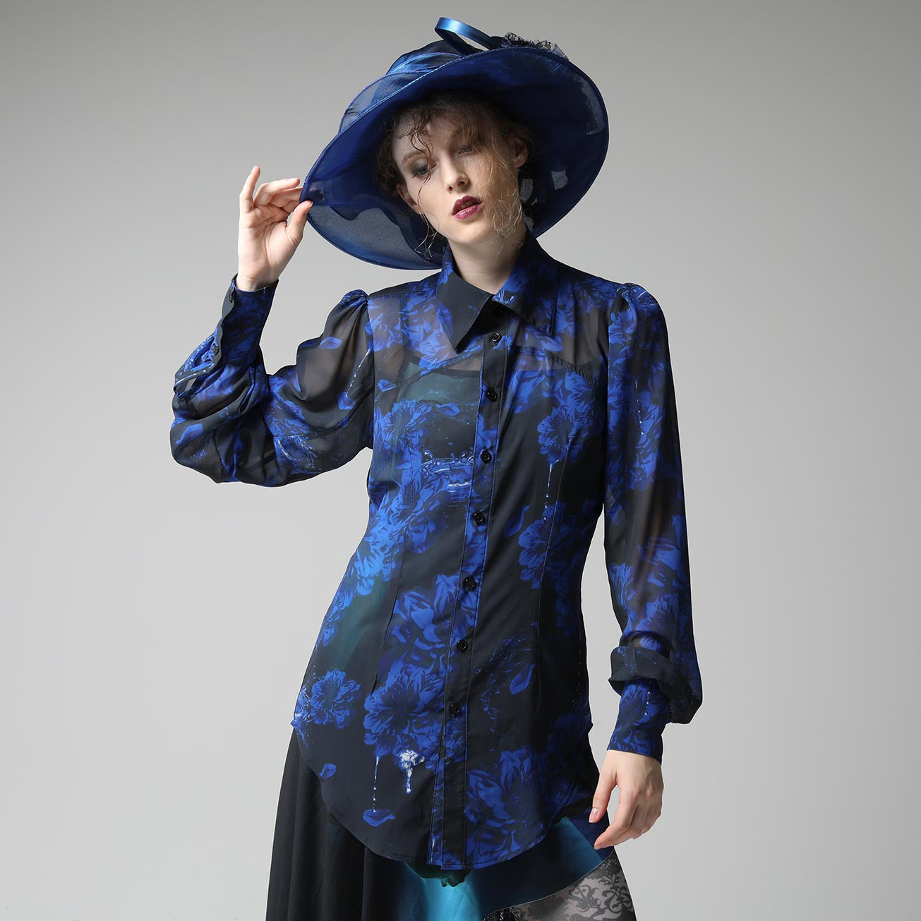 BLOODY BLUE DAHLIA BLOUSE