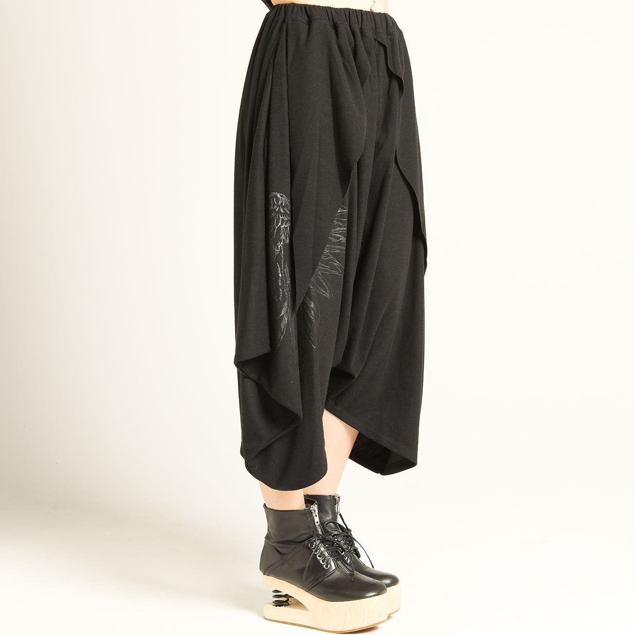 Feather Drape Sarrouel Pants