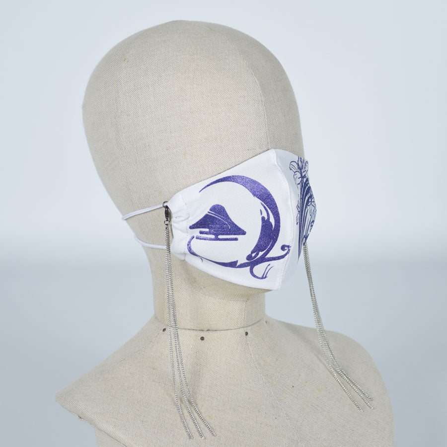 Mountain and Lily Crest Mask Wear / M