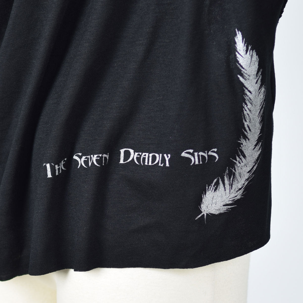 Lucifer Wings Short Tops